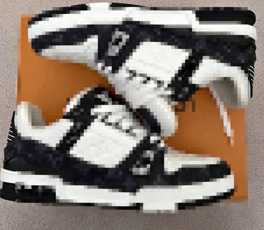 LB-BLK & WHITE TRAINER